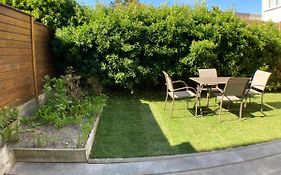 Résidence About Malo RDC avec jardin lumineux à 2 pas de la plage